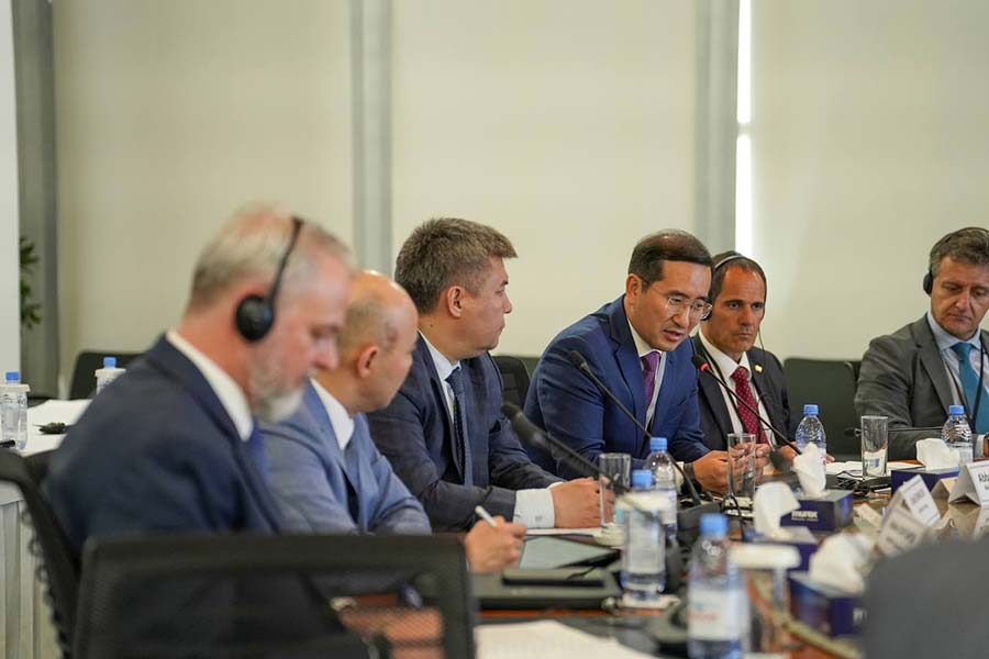 Генеральный директор Ассоциации «KAZENERGY» провел встречу с представителями нефтегазовых компаний Атырауской области — фото 6