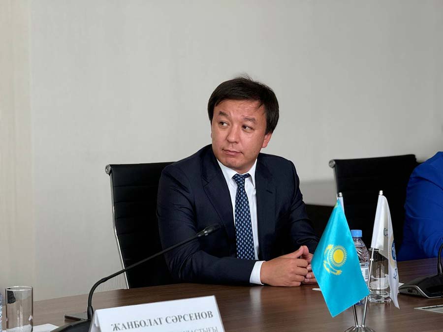 По представлению KAZENERGY в честь 125-летия казахстанской нефти представители членов Ассоциации, внесшие значительный вклад в развитие нефтегазовой отрасли страны, были награждены в Акорде государственными наградами. — фото 8