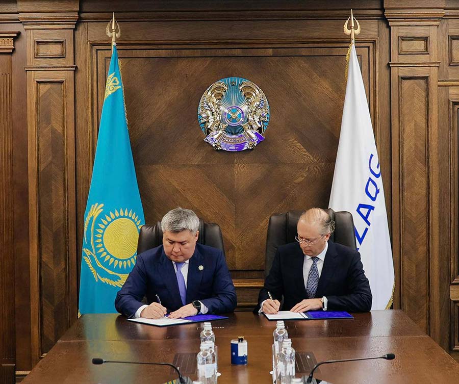 QazaqGaz и Agip Caspian Sea B.V. подписали соглашение о совместном исследовании участка Каменковский — фото 1