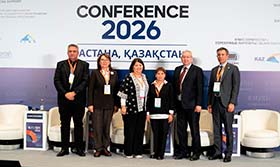 В рамках KIOSH 2026, 29 апреля Директор департамента технического регулирования ассоциации KAZENERGY Матаев Жандос выступил модератором панельной сессии «КАК УПРАВЛЯТЬ КРИТИЧЕСКИМИ РИСКАМИ И ПРЕДОТВРАЩАТЬ КРУПНЫЕ ИНЦИДЕНТЫ».